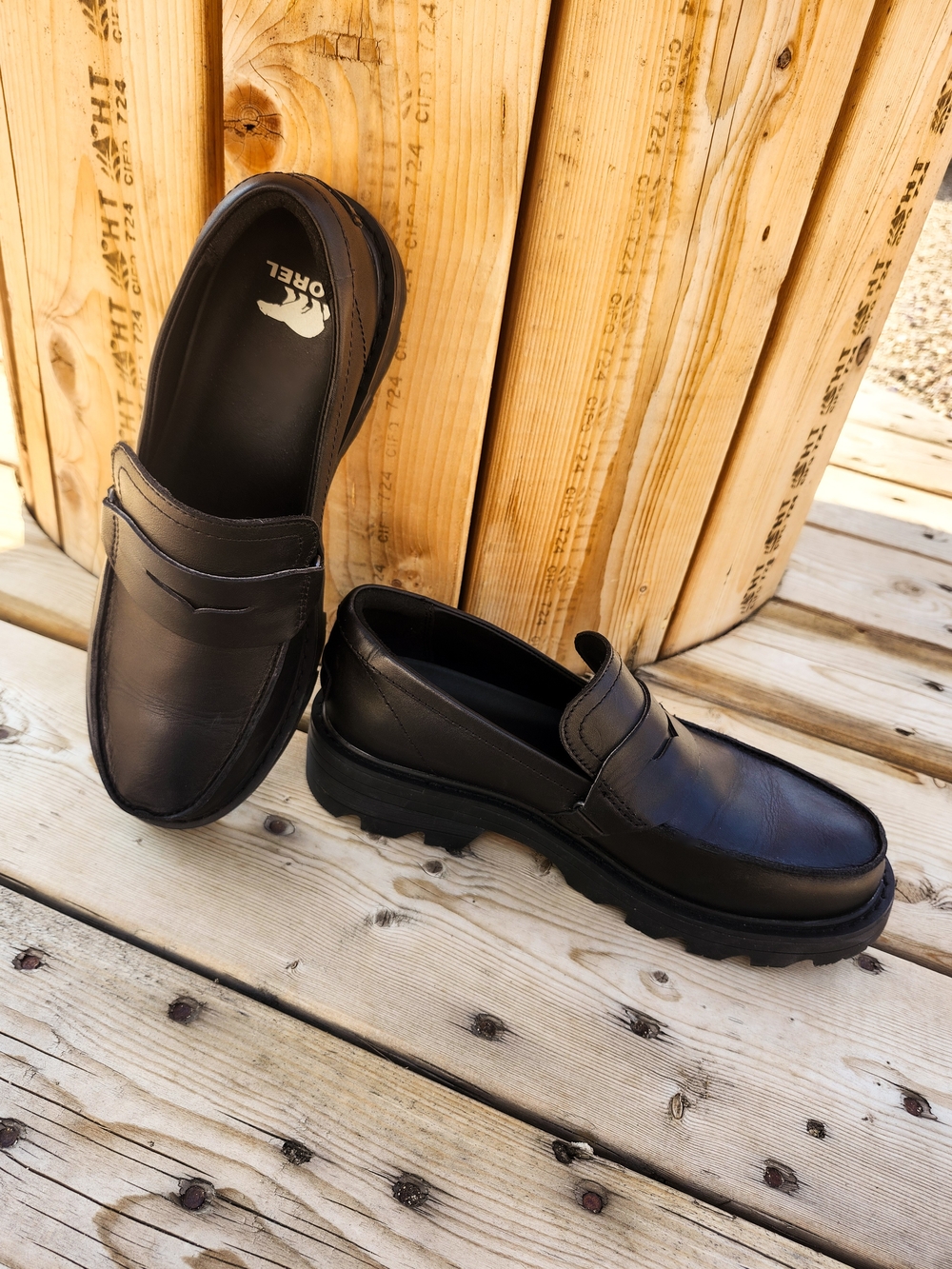 Sorel Women's Black Leather Lug Sole Penny Loafers Size 8 New Without Box
